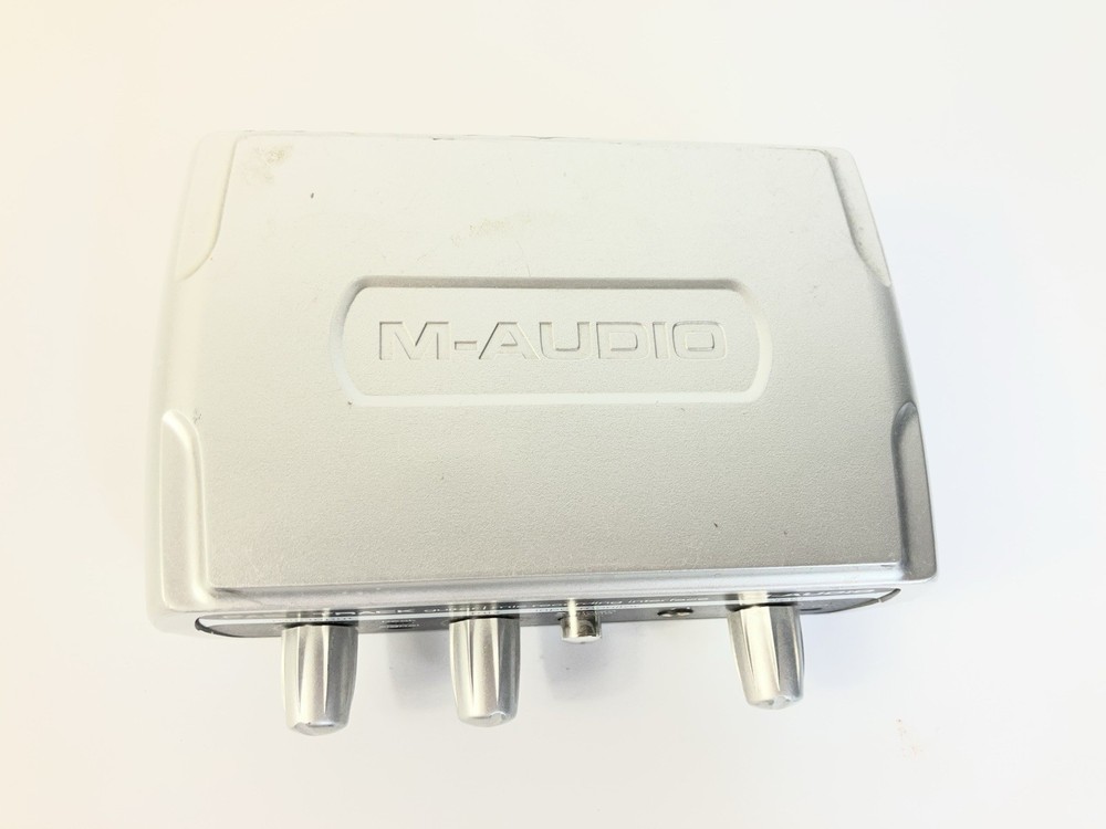 M-Audio Fast Track Guitar Instruments Mic Recording USB Digital Interface