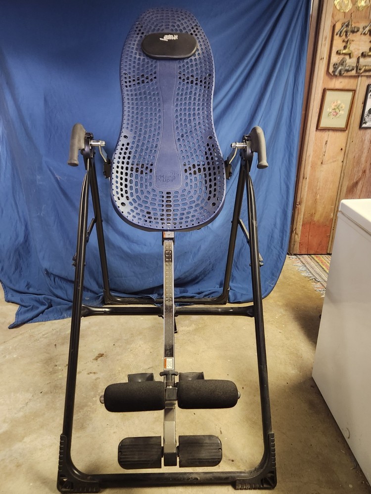 TEETER MEDICAL INVERSION TABLE/SLIGHTLY USED