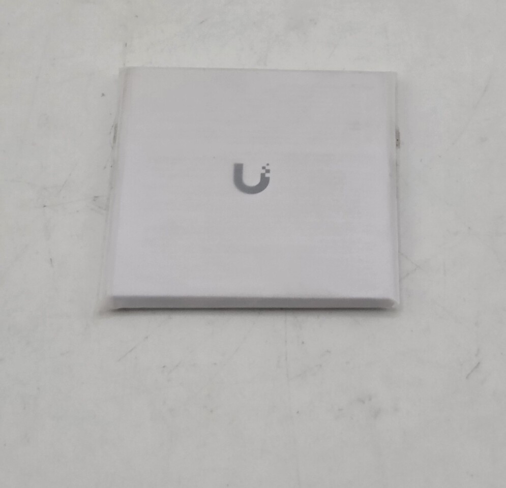UBIQUITI UACC-AI-PRO-ENHANCER-W UNIFI AI PRO ENHANCER - WHITE