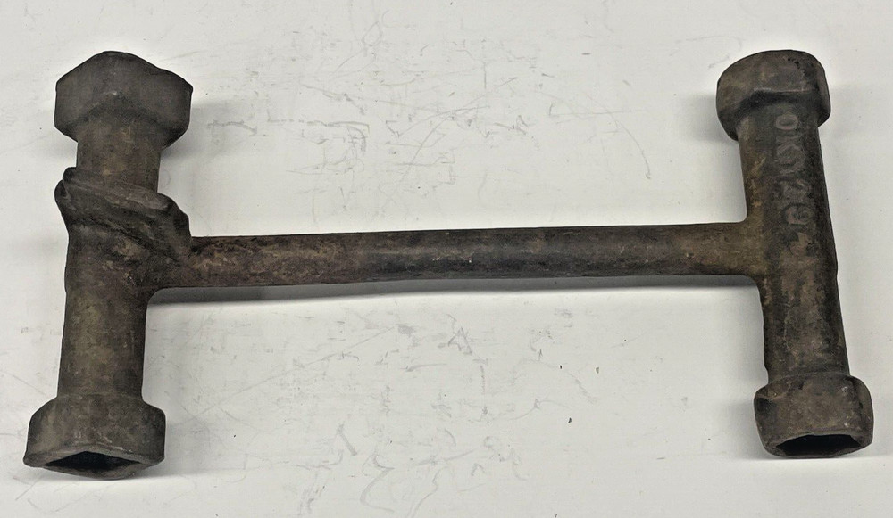 J.I. Case Threshing Machine Equipment Wrench - Eagle Tool Co. OK1294
