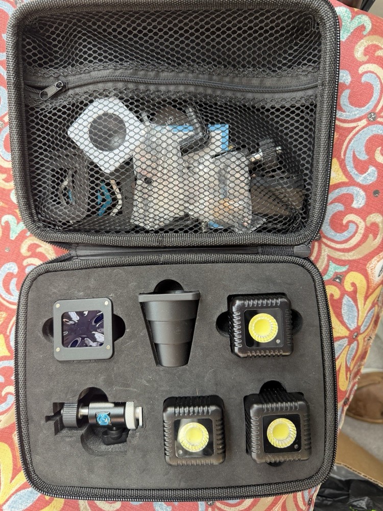 Lume Cube Portable Lighting Kit Plus 2 Extra Lights