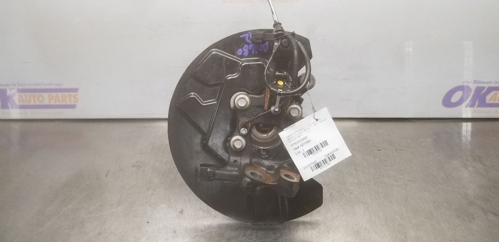21 FORD MUSTANG GT SPINDLE KNUCKLE FRONT RIGHT PASSENGER