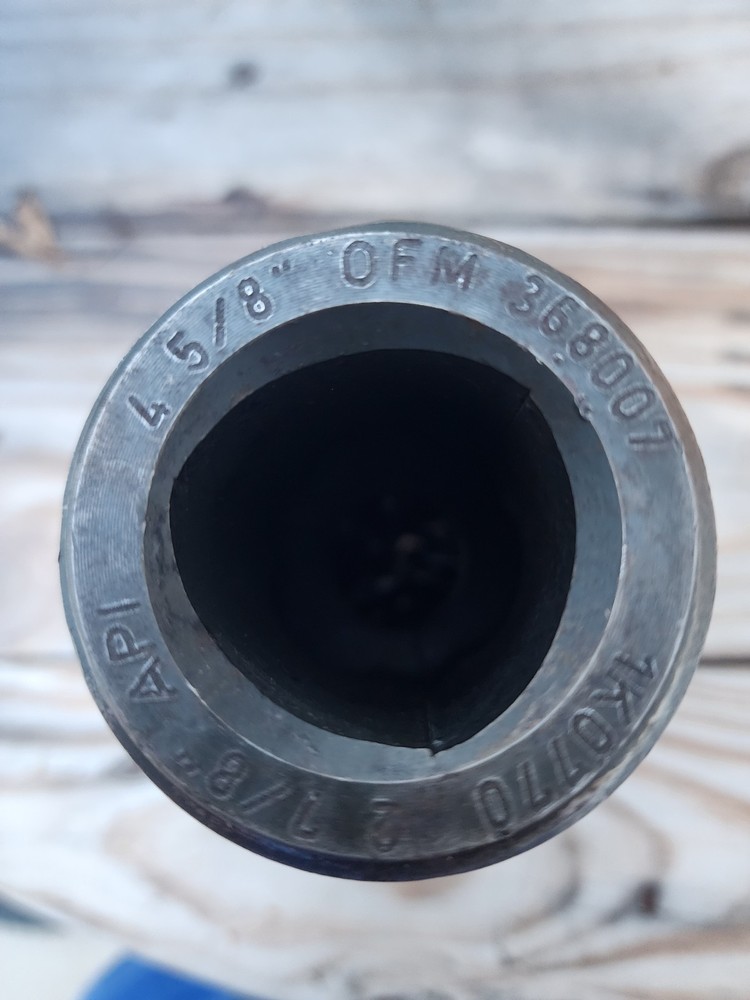Tri-Cone Drill Bit 4⅞’’ mill tooth. 2⅞ API Pin. Ready to dig a hole!