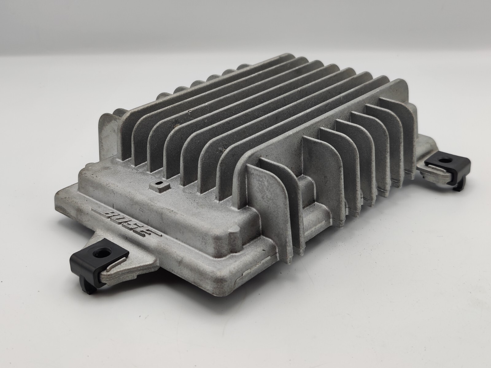 25994309 10-17 Buick Enclave Bose Radio Stereo Audio Amplifier Amp