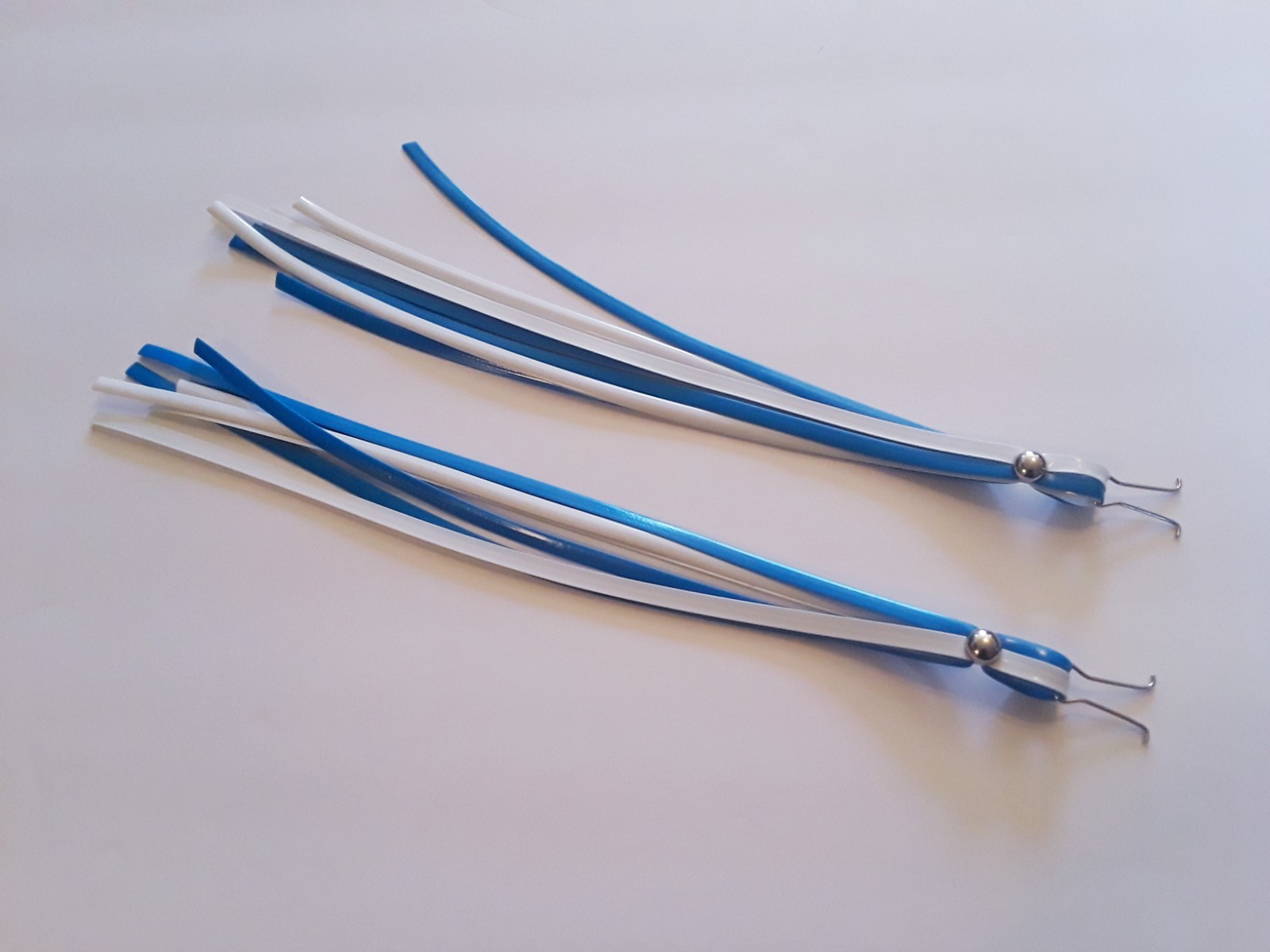 Speedway Handlebar Streamers set of 2 "White and Blue" Bike Bicycle BRAND NEW