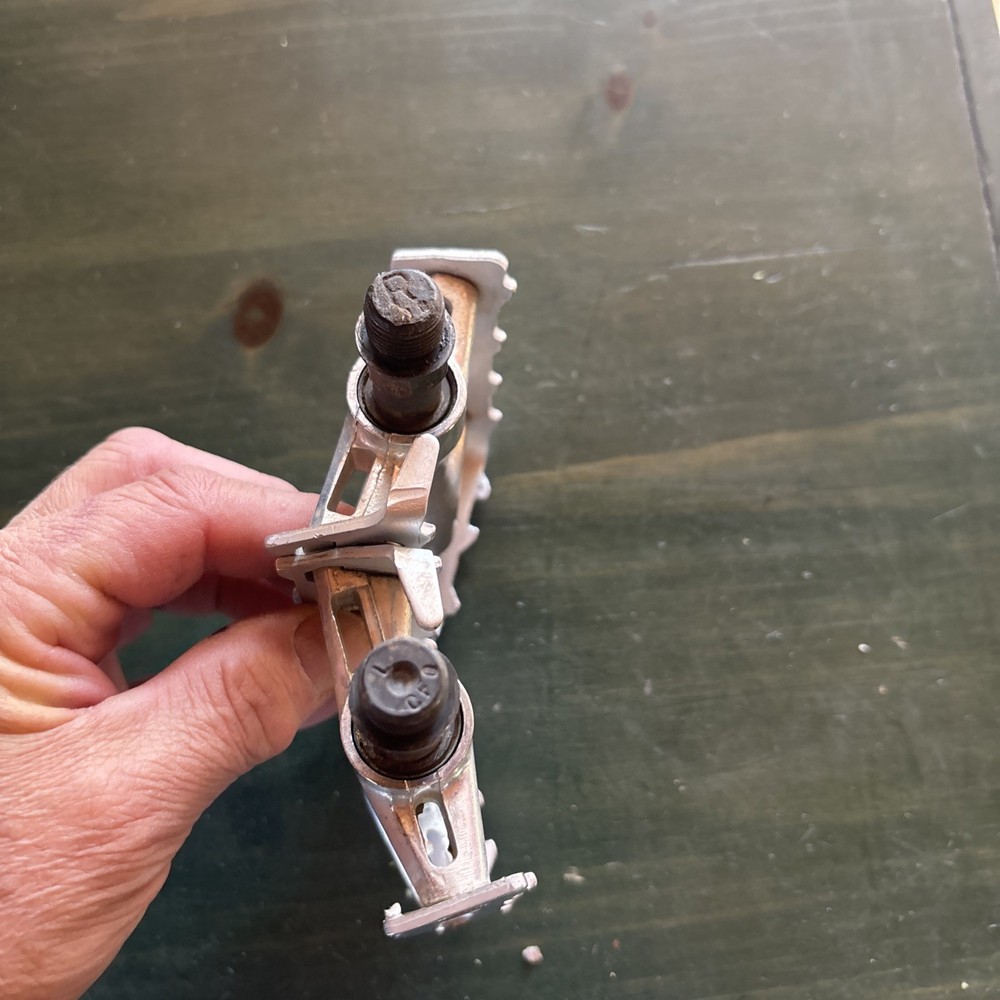 VTG PLATFORM PEDALS K79 Right And Left Nice Used