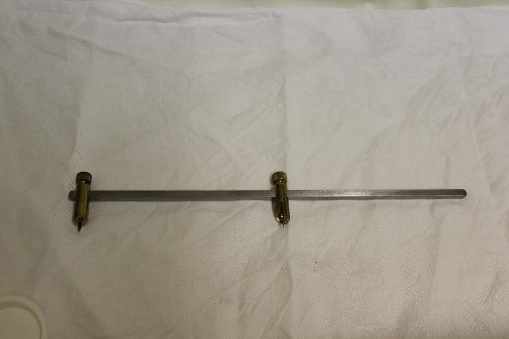ADJUSTABLE CIRCLE SCRIBE point for centre Blade for cuting circle 25cm long