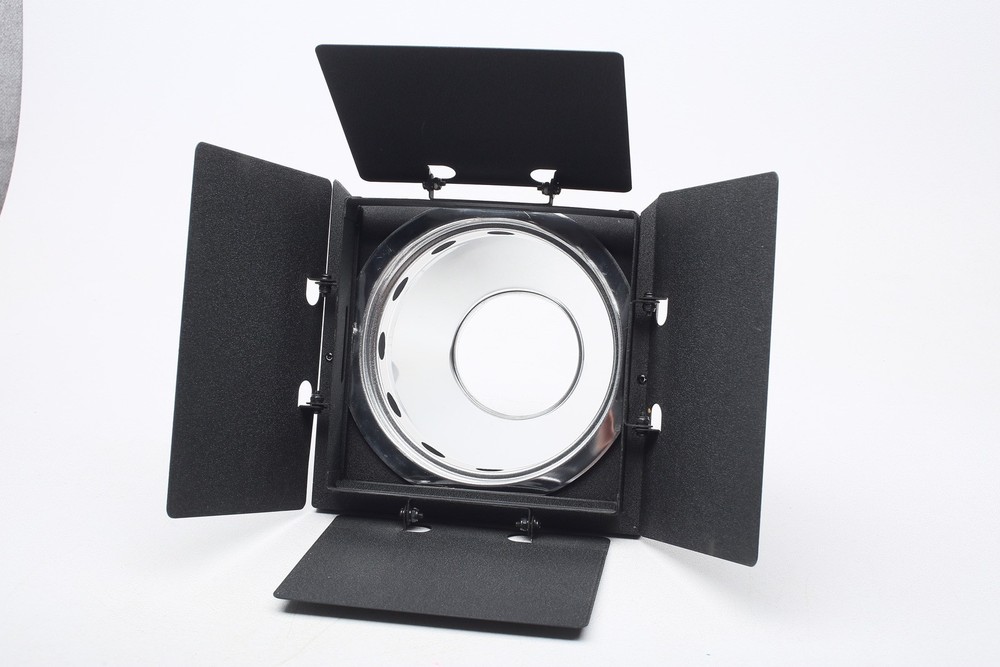 White Lightning+Alien Bees Flash Lite Mod Barn Doors Frame+Light Reflector++Set