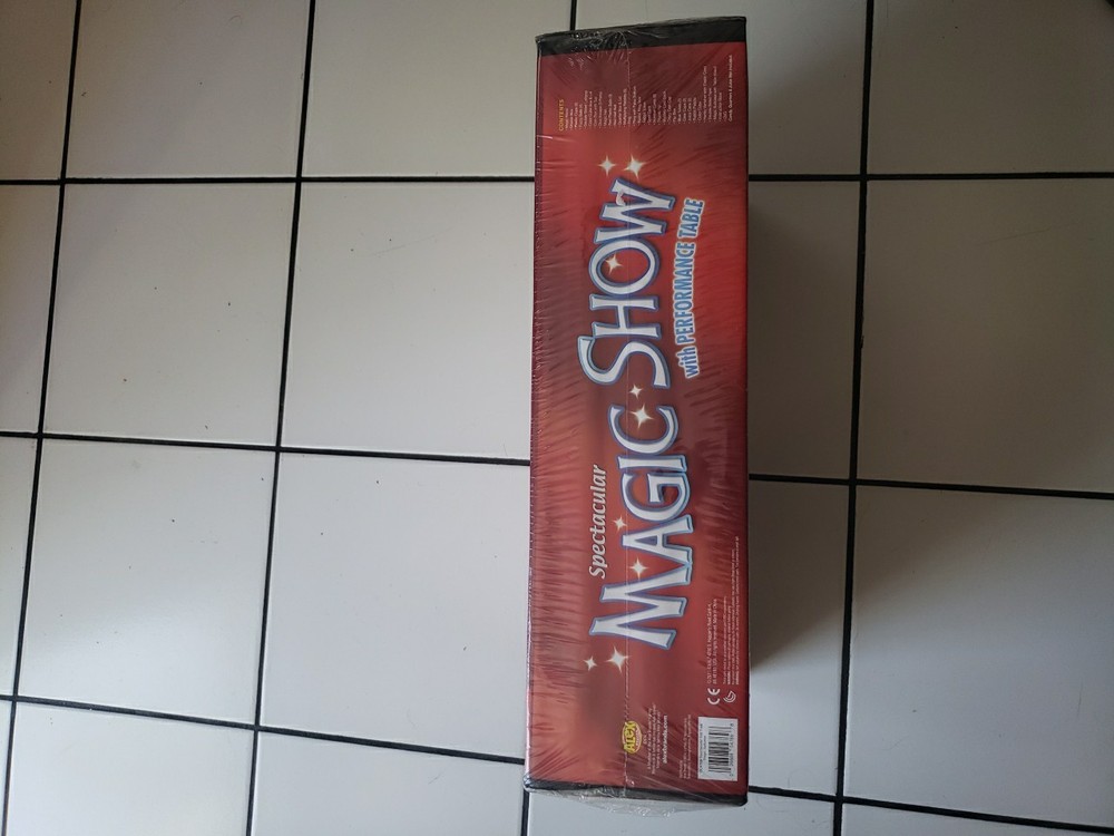 Ideal Spectacular Magic Show With Performance Table