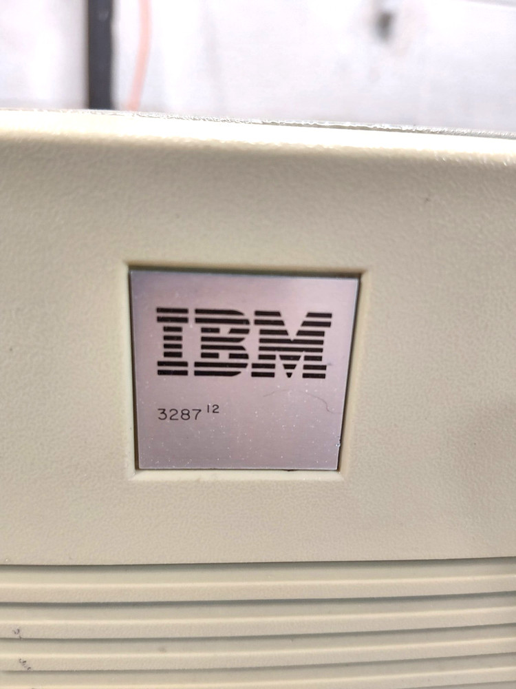 80s Turbo PC Personal Computer AT POWERS ON - READ