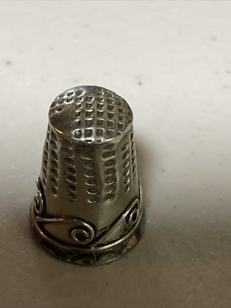Vintage Sterling Silver Thimble Taller