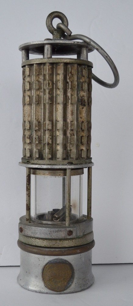 Wolfs Miner's Flame Safety Lamp