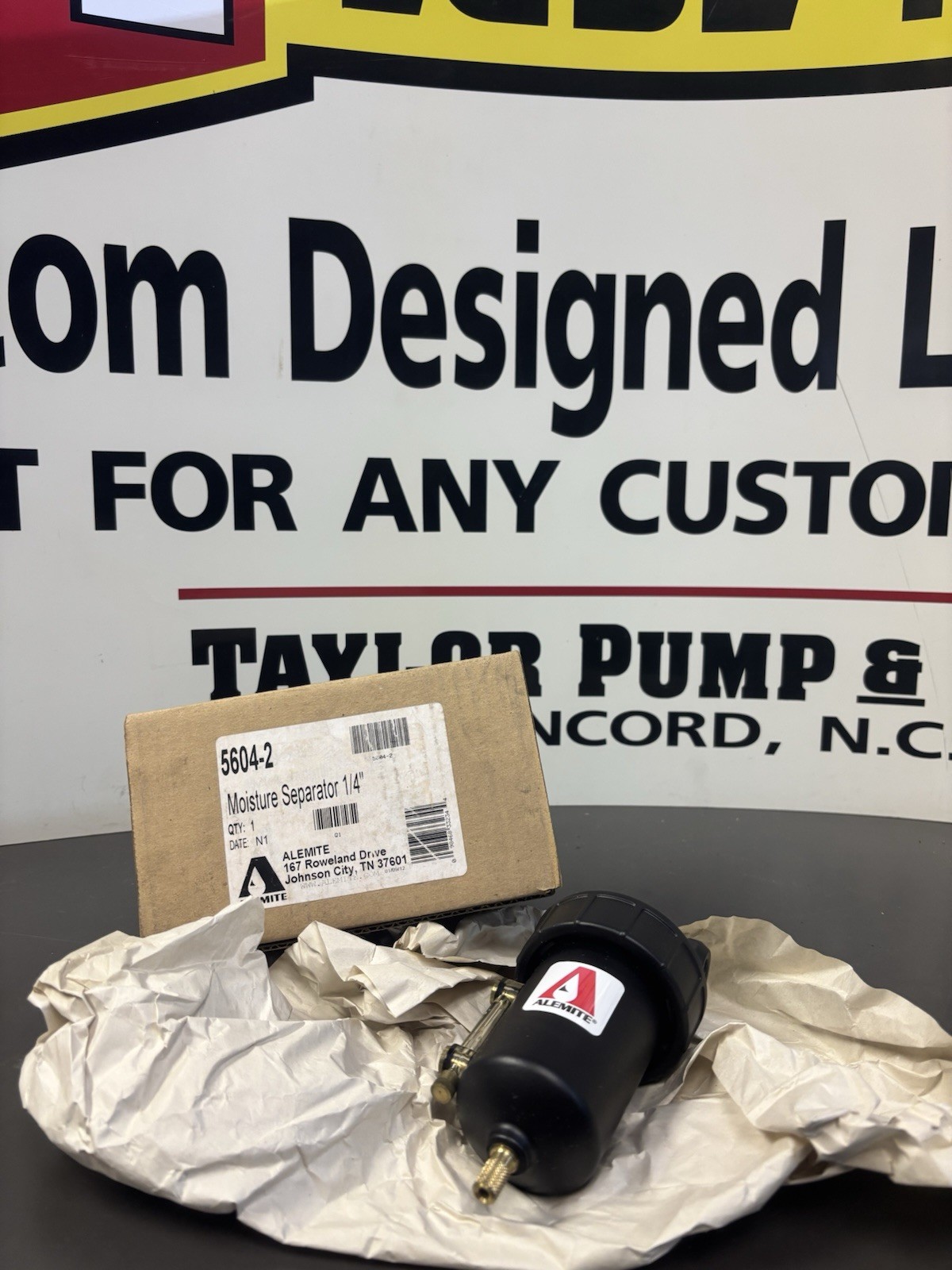New Alemite Moisture Separator 1/4”, 5604-2