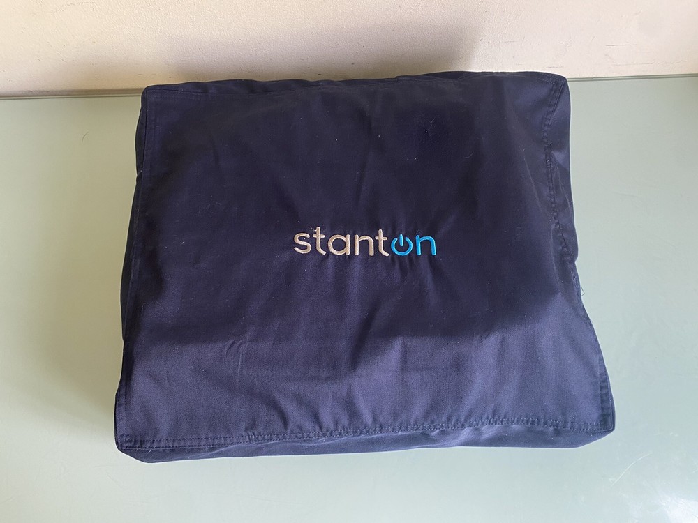 Stanton T.62 Direct Drive Pro DJ Turntable with Dust Jacket