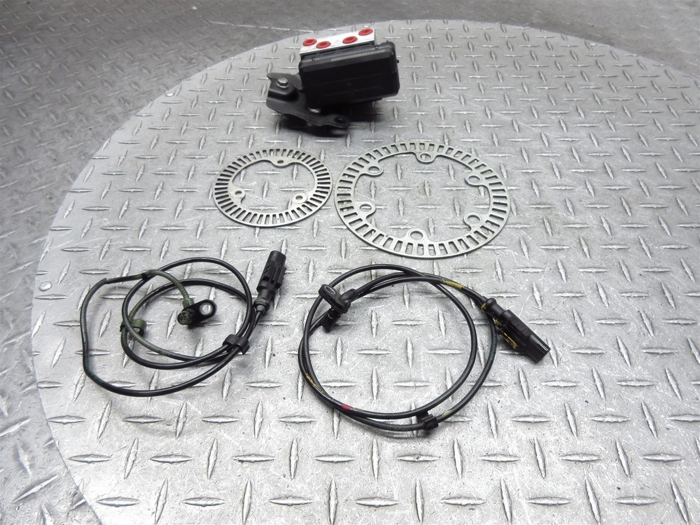 2022 21-23 KTM Duke 200 Lot Abs Pump Control Module Wheel Sensor Ring