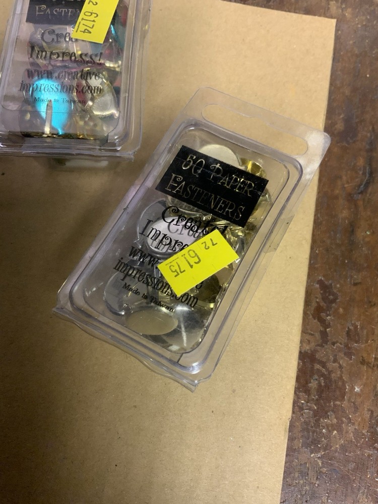 Crafts Paper Fastners