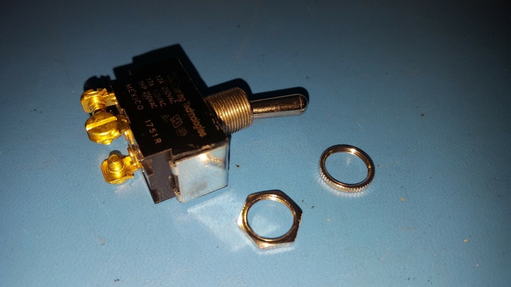 Toggle Switch 2GK54-73, Carling, 17A, 125V, DPST ON-OFF Panel Mount