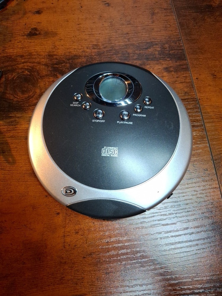 Durabrand 60 Second ESP CD PLAYER CD-895 complete New Without Box