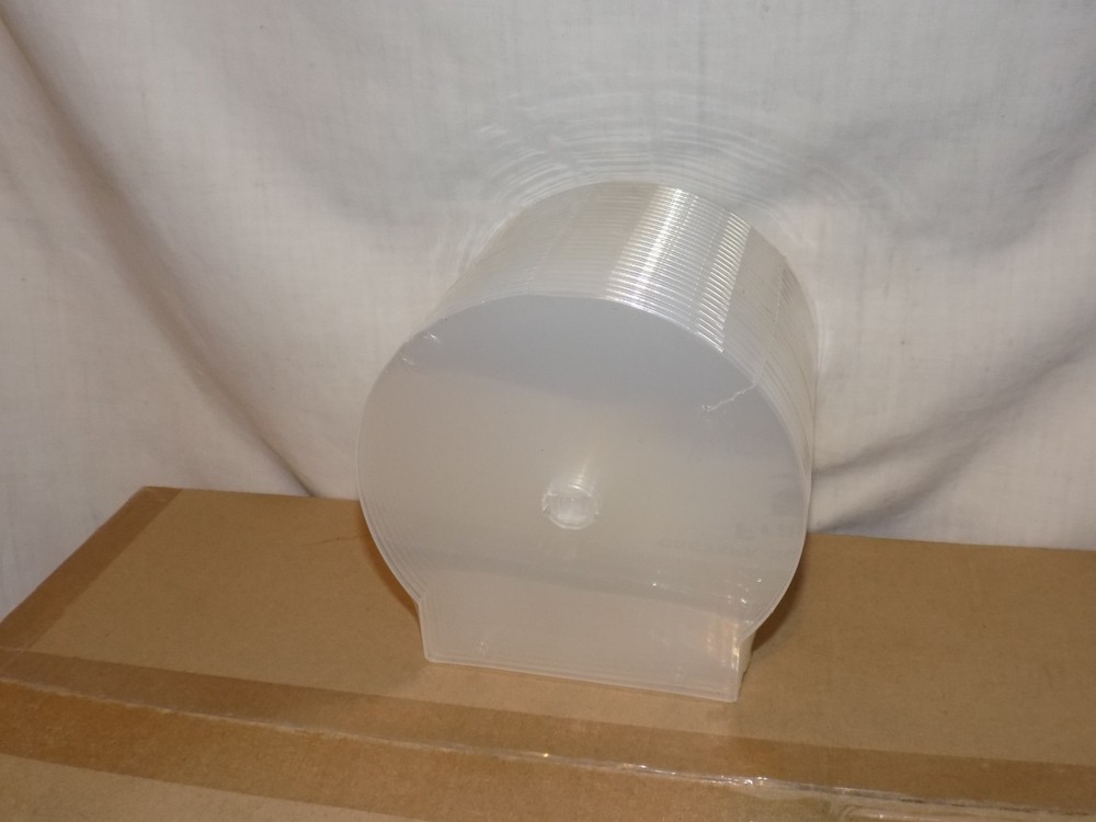 Clear Round ClamShell CD/DVD Case Lot 200