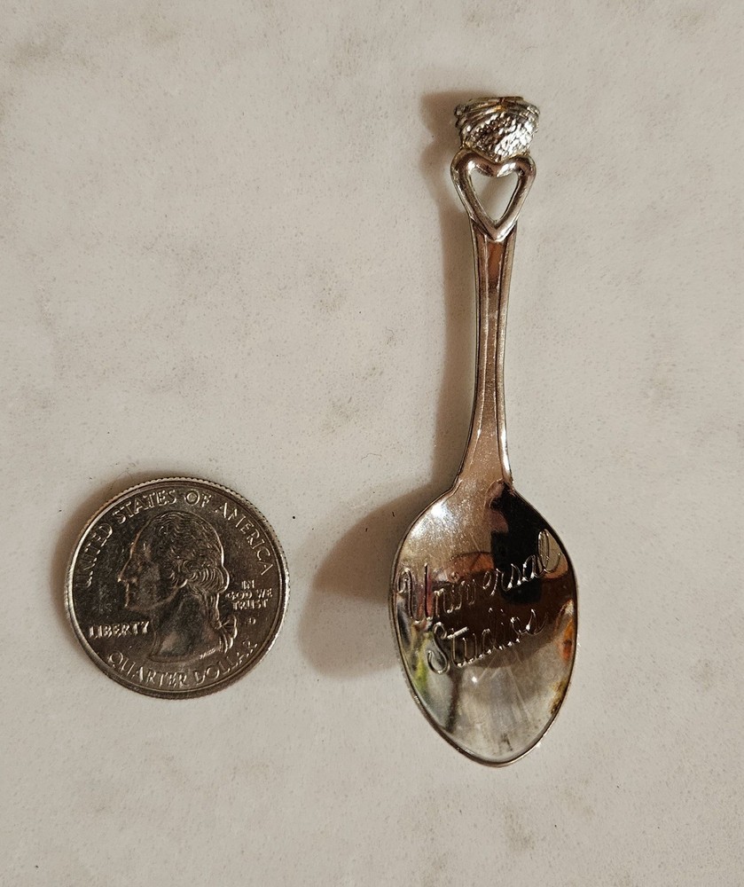 Vintage Universal Studios Souvenir Spoon Fort 1981