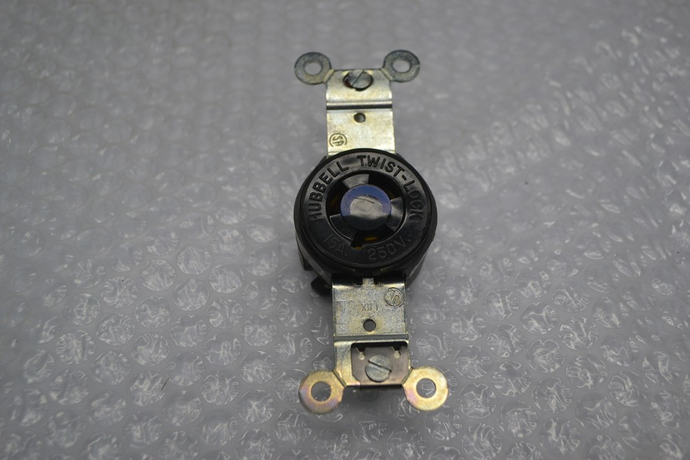 HUBBELL 4560 RECEPTACLE NSMP