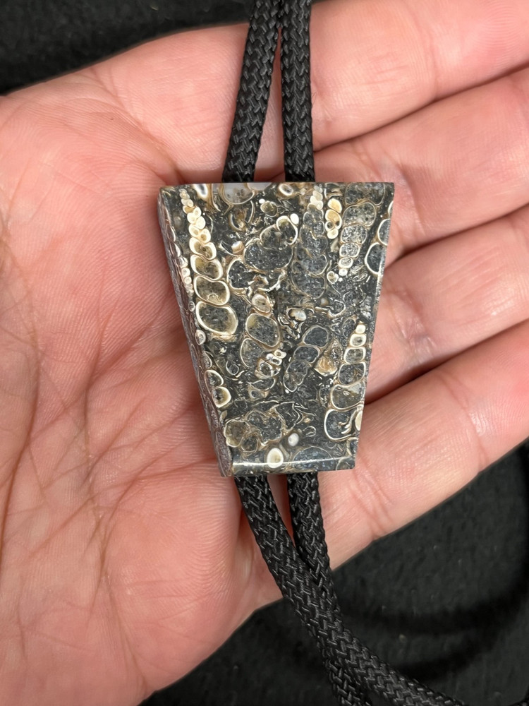 Turritella Agate Western Bolo Tie