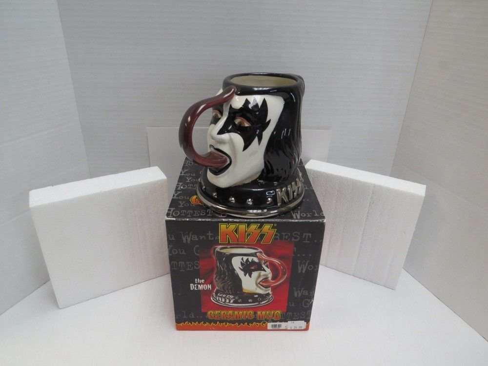 KISS GENE SIMMONS CERAMIC MUG - THE DEMON