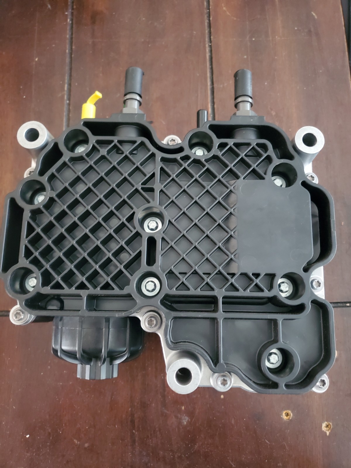 New OEM Volvo Mack Def Pump Dosing Module 24V 21576178 Bosch 0444042011 Austria