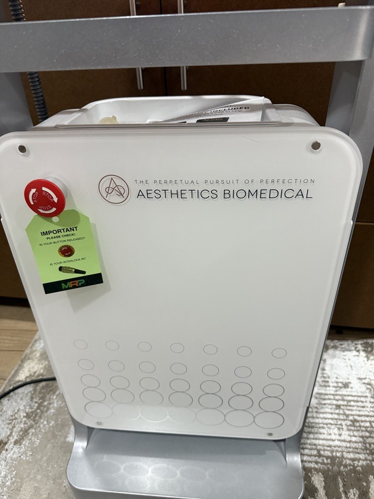 Vivace RF Microneedling Device, New panel in 2023 added
