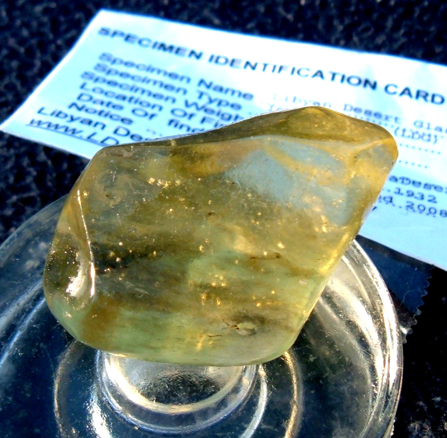 Libyan Desert Glass Meteorite Tektite impact specimen( 209 crt)Super GEM- AAAAA+