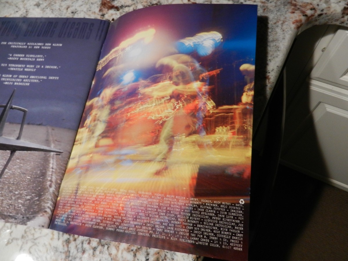 NEIL YOUNG 2007 Continental Tour Book / Chrome Dreams W/TICKET Shea's Buffalo NY