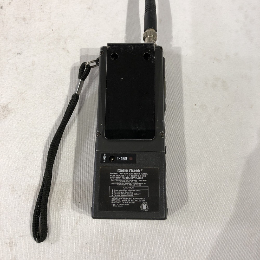 Radio Shack 2 Meter HTX-202 Handi-Talkie- Untested.