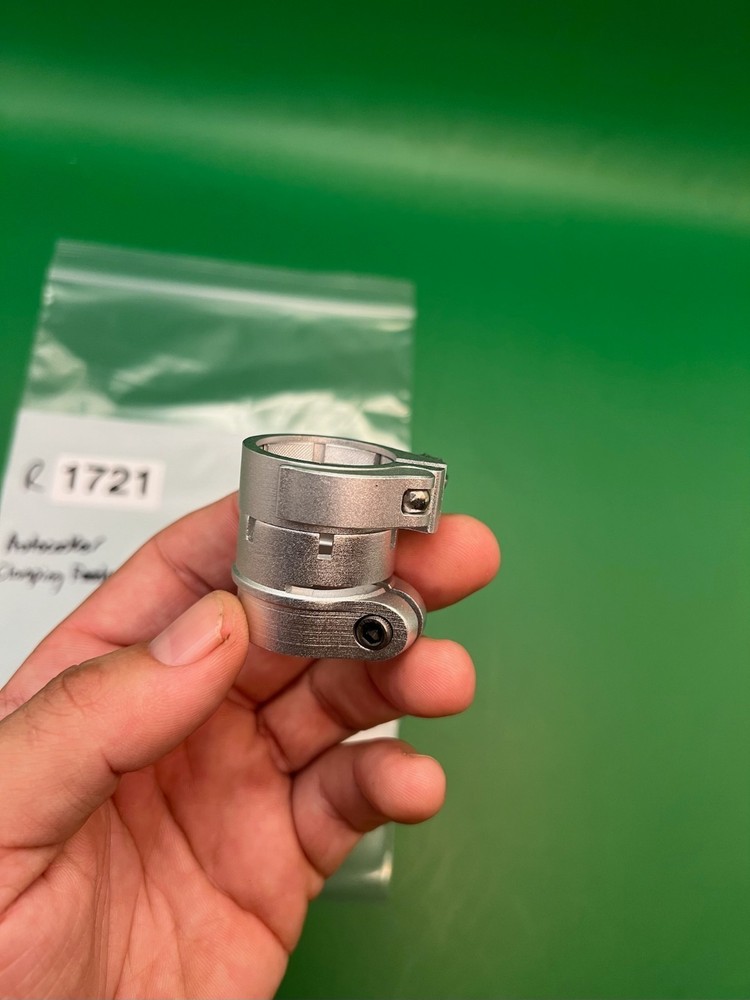 Autococker Clamping Feedneck