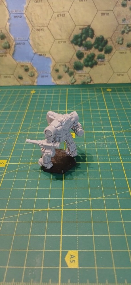 Naga II, battletech game miniature