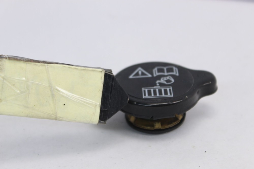 1998 Triumph Trident 900 Radiator Cap