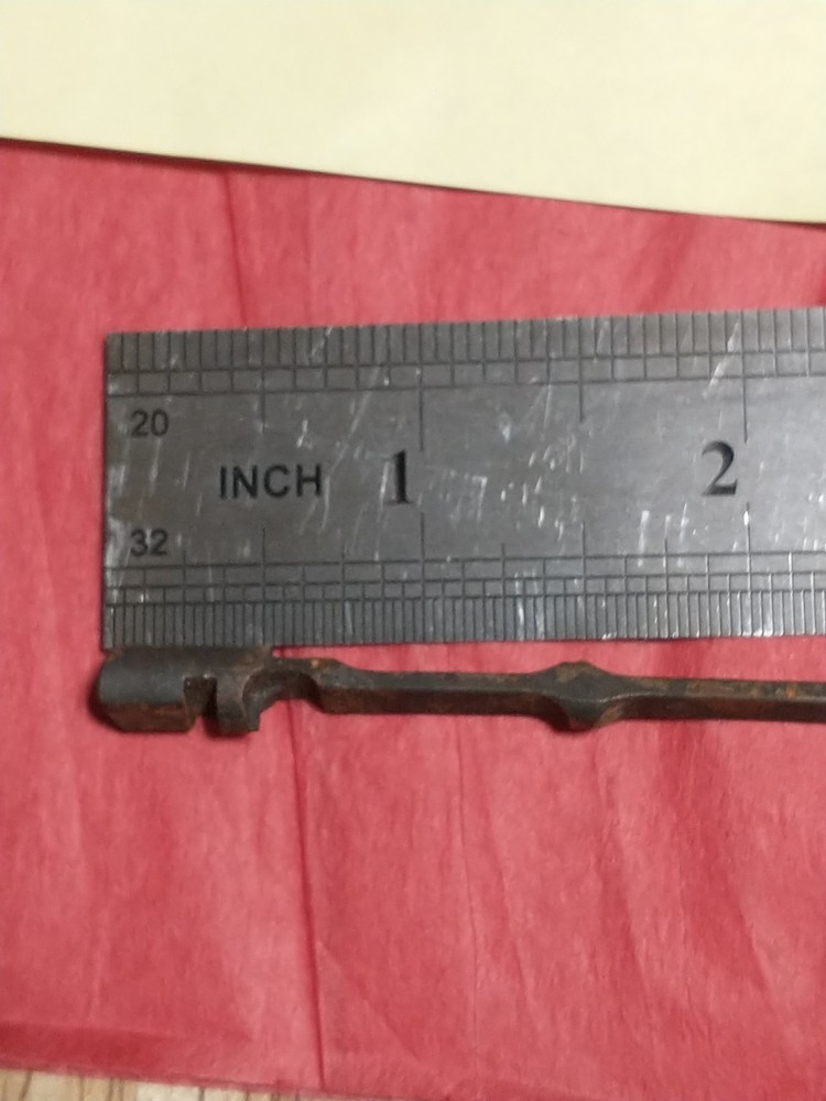 VINTAGE GUN PART 1911 EXTRACTOR