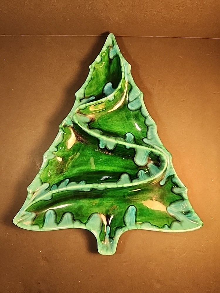 Vintage Large Glazed Ceramic Christmas Tree Divided Dish Serving Nuts Candy