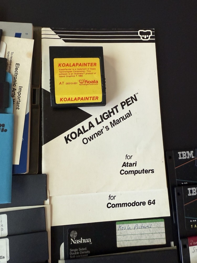 VTG Mixed Lot Computer Games Software Commodore 64 Atari Tandy Apple IBM READ