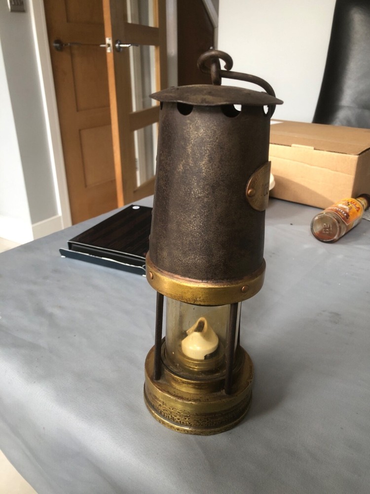 Patterson Type B7 Miners Lamp #22