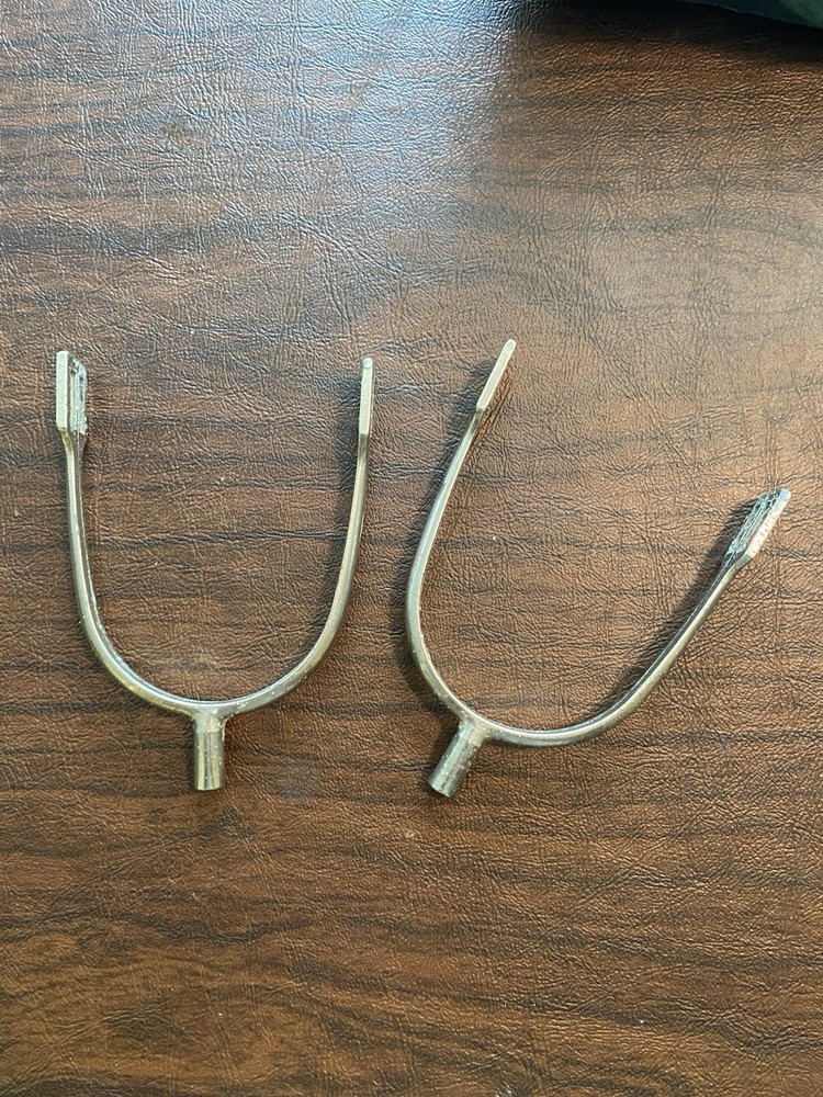 Metal Bumper Spurs and Spur Straps