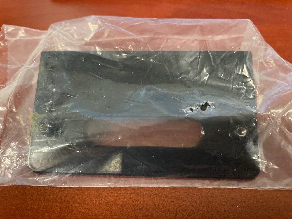 Code 3 - XT3LBKT Bracket XT3 L Bracket, 90 degree