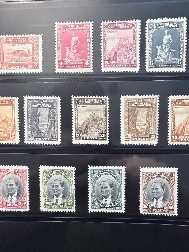 1930 TURKEY STAMPS COMPLETE MINT HINGED SET
