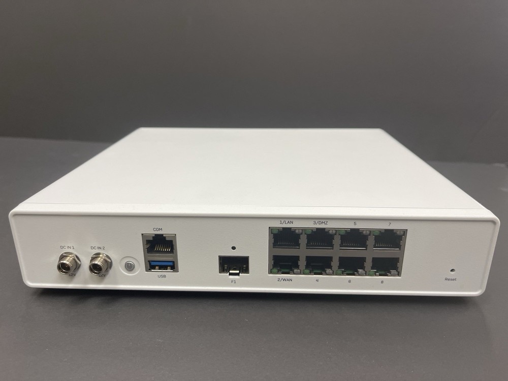 Sophos XGS 107 Network Security Firewall with PSU