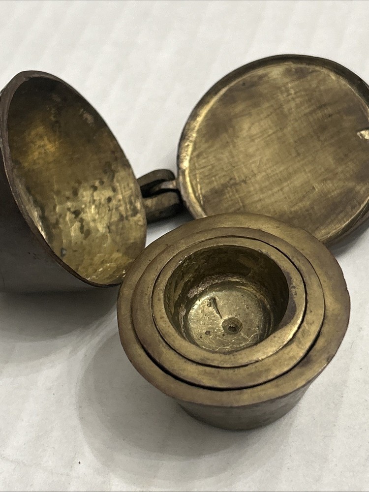 Antique 18th Century Solid Thick Brass Lidded Case And Nested Weigth Set 4 Piece