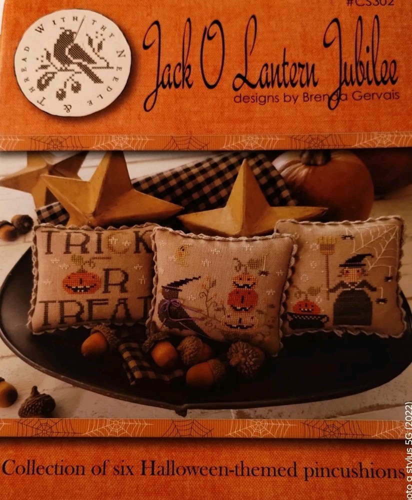 JACK O LANTERN JUBILEE CROSS STITCH BKLT WITH THY NEEDLE & THREAD