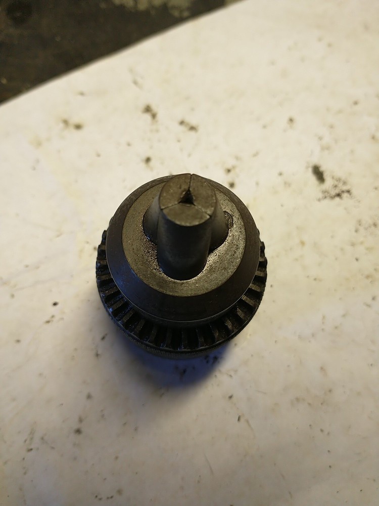 Jacobs No. 34 1/2" drill chuck And Key