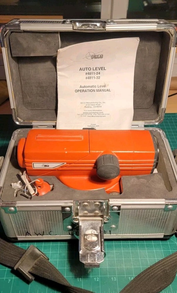 Seco Automatic Level 4811-32 WITH CASE