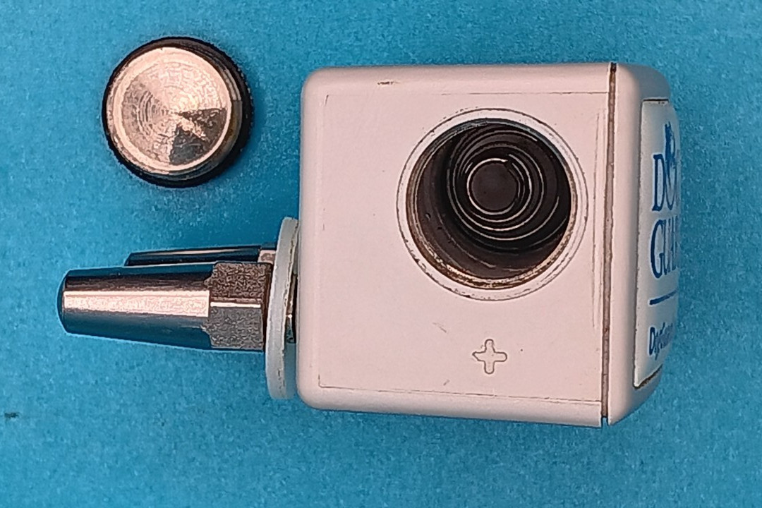 DOG GUARD T-4 Transmitter With DG9XT 7kR Non-Coded Receiver