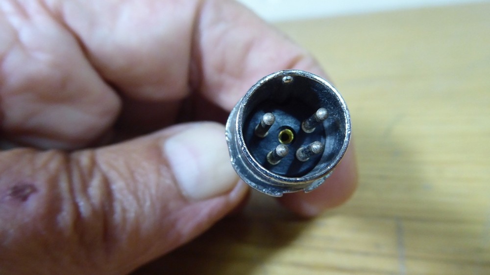 Microphone Jack , Male in socket 4-pin,