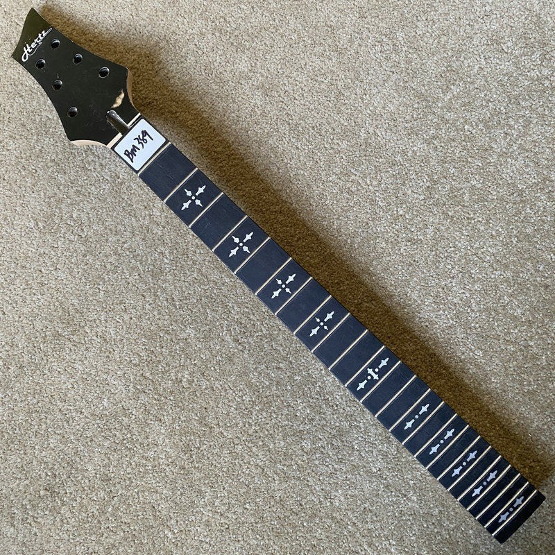 Black Maple Wood Guitar Neck, Rosewood Fretboard 24 Frets